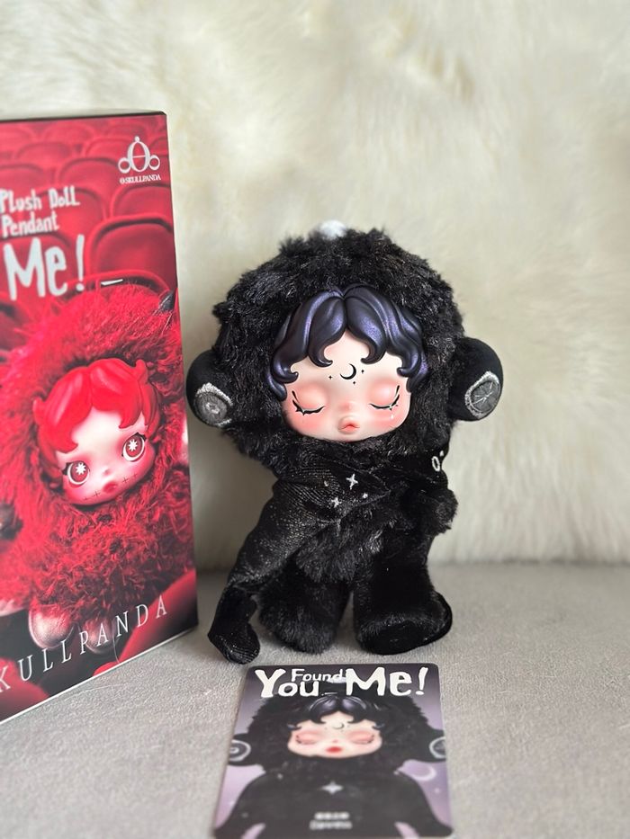 Skullpanda You found me Darkness plush pendant