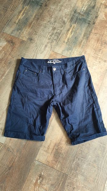 Short en jean freedom taille 42 en excellent état