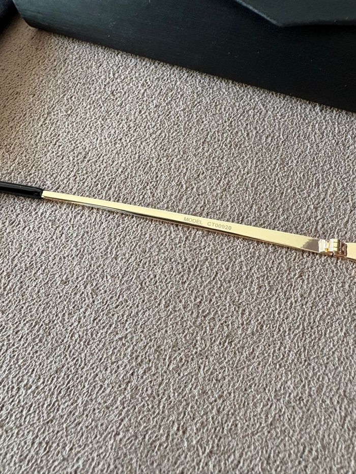 Lunette de soleil - photo numéro 5