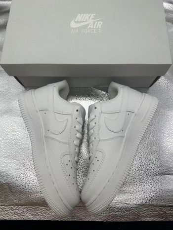 Baskets Nike Air Force 1 pointure 38