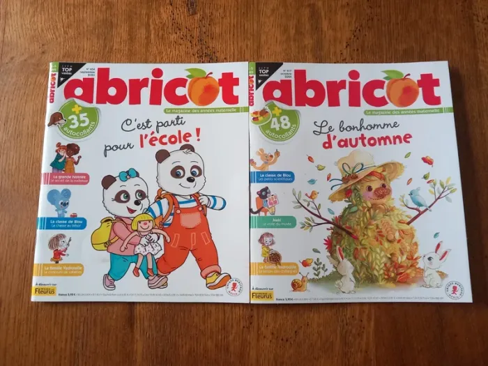 Livres d'activités "Abricot " neufs.