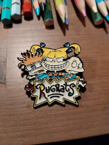 Pins rasmocket, grand format