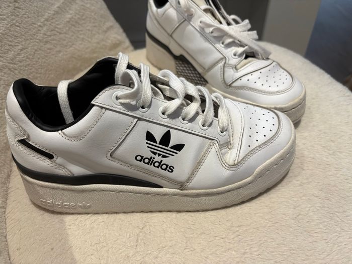 Baskets ADIDAS - photo numéro 2