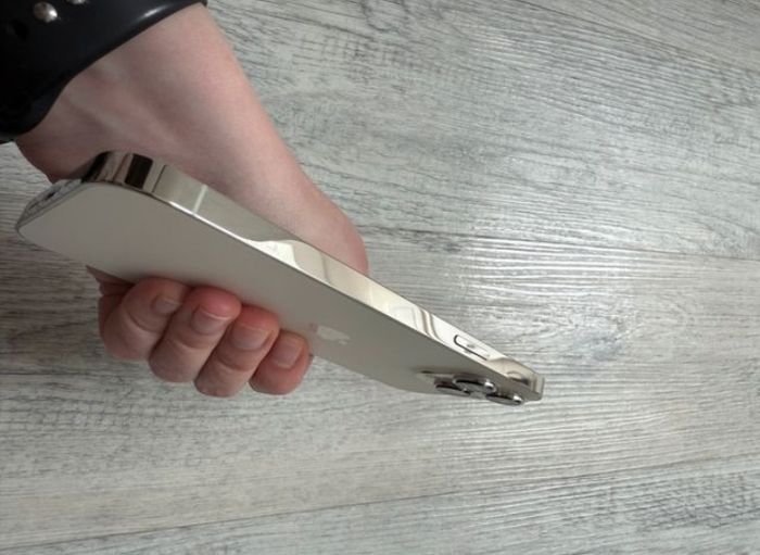 I p h o n e 13 p r o m a x - photo numéro 3