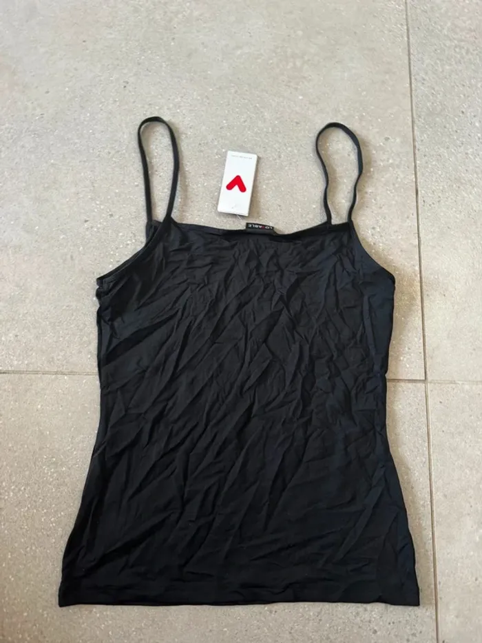 Débardeur Lovable, taille 38, neuf avec étiquette - photo numéro 2