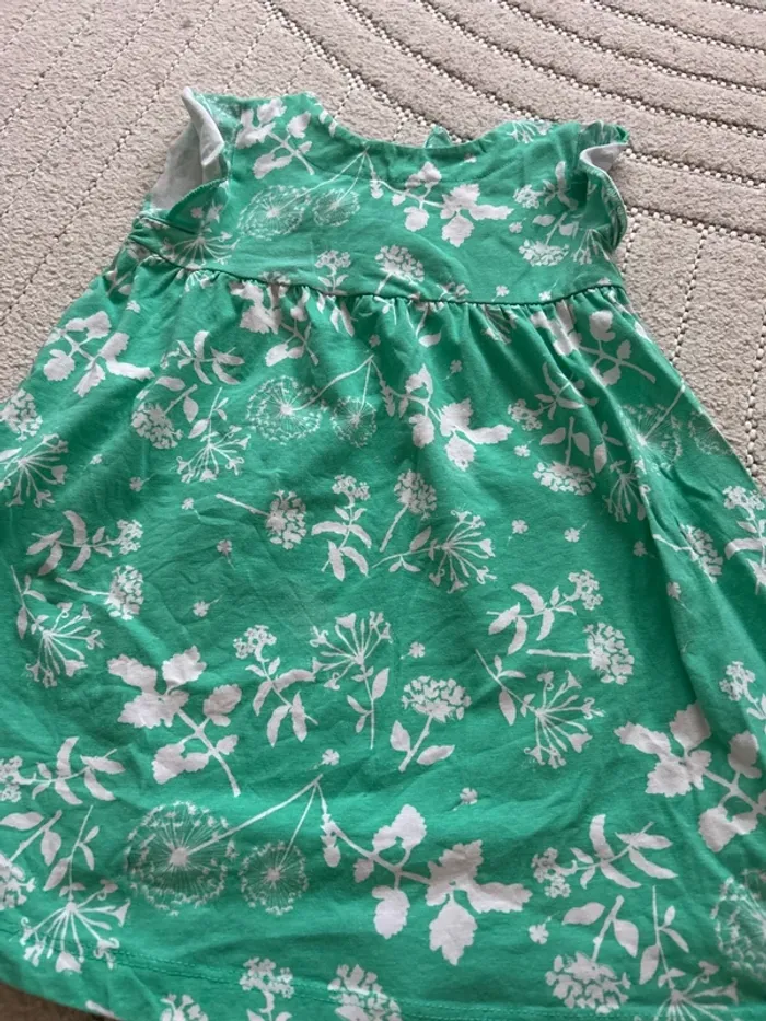 Robe Verte et Blanche - photo numéro 2