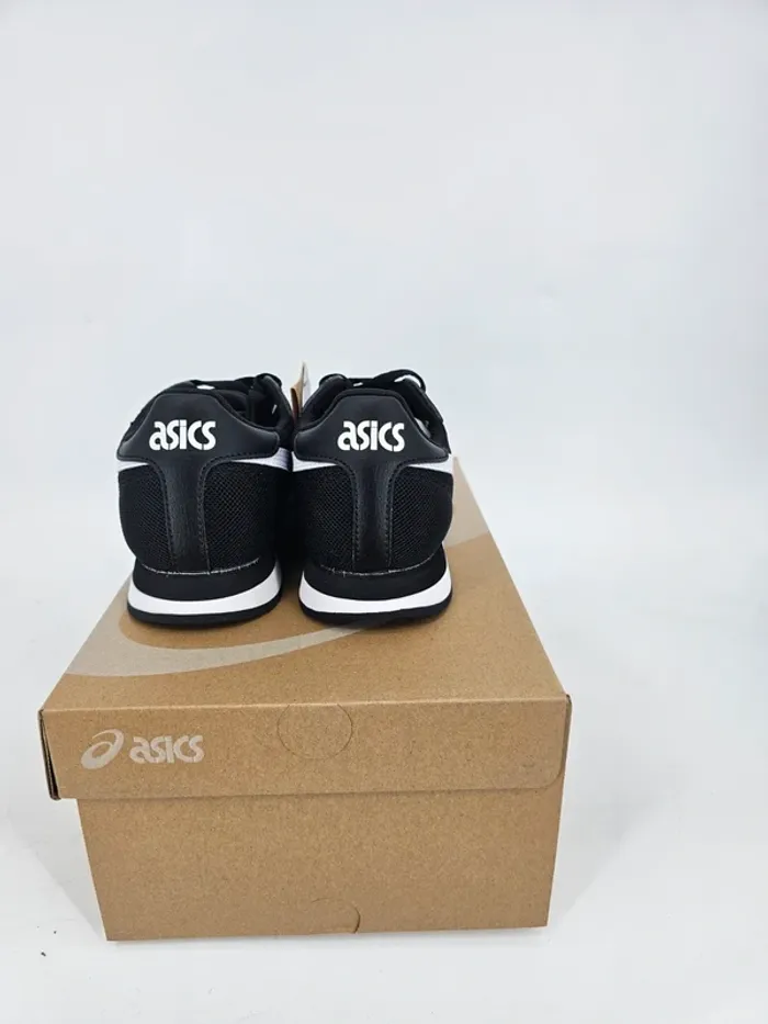 Basket homme  ou femme ASICS Tiger Runner – Taille 36 EU - US 4 – Neuves avec boîte - photo numéro 3