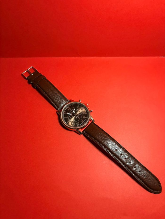 Montre "Geneva" Quartz cuir couleur marron pour Femme élégante, bracelet personnalisable - photo numéro 6