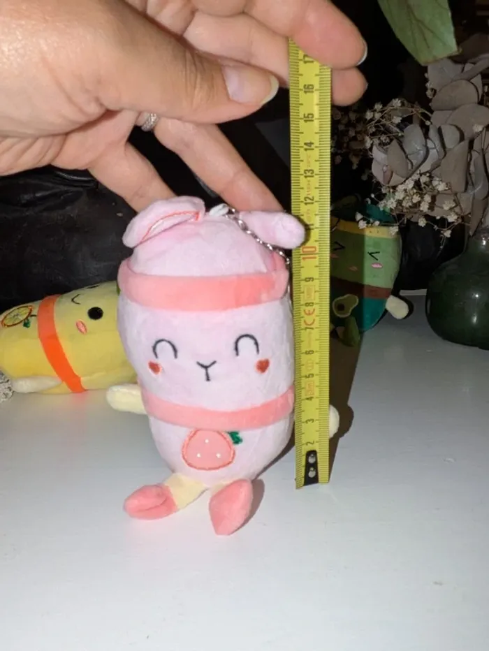 Lot de porte-clés peluches kawaii fruits – peluches miniatures avec anneau - photo numéro 2