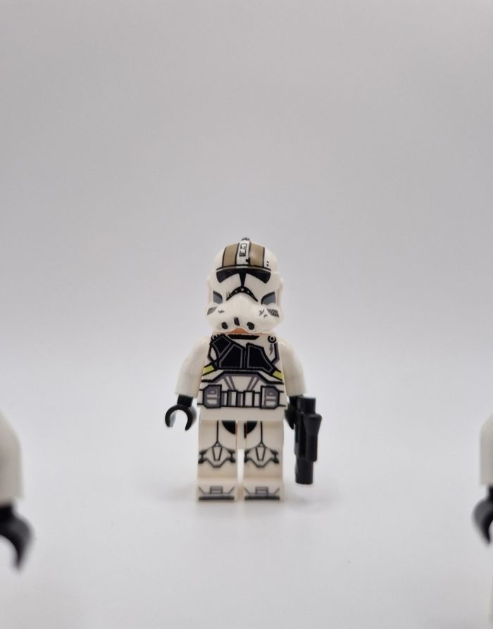 Figurines type lego Commandant Clone Cody + 5 clones de la 212ème star wars - photo numéro 5