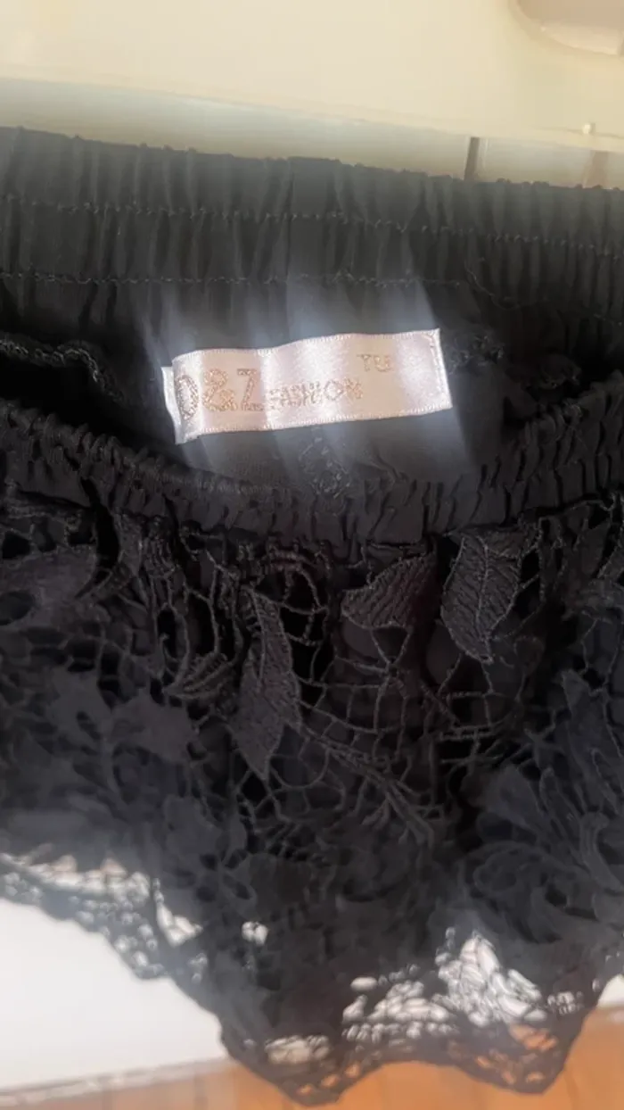 Short noir - photo numéro 4