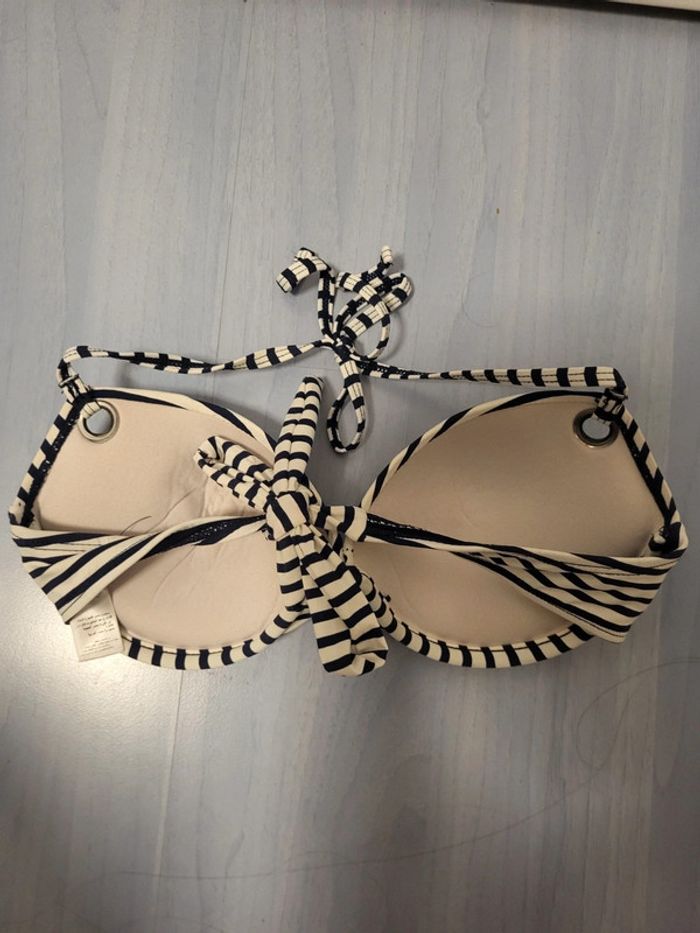 Superbe haut de maillot de bain - photo numéro 3