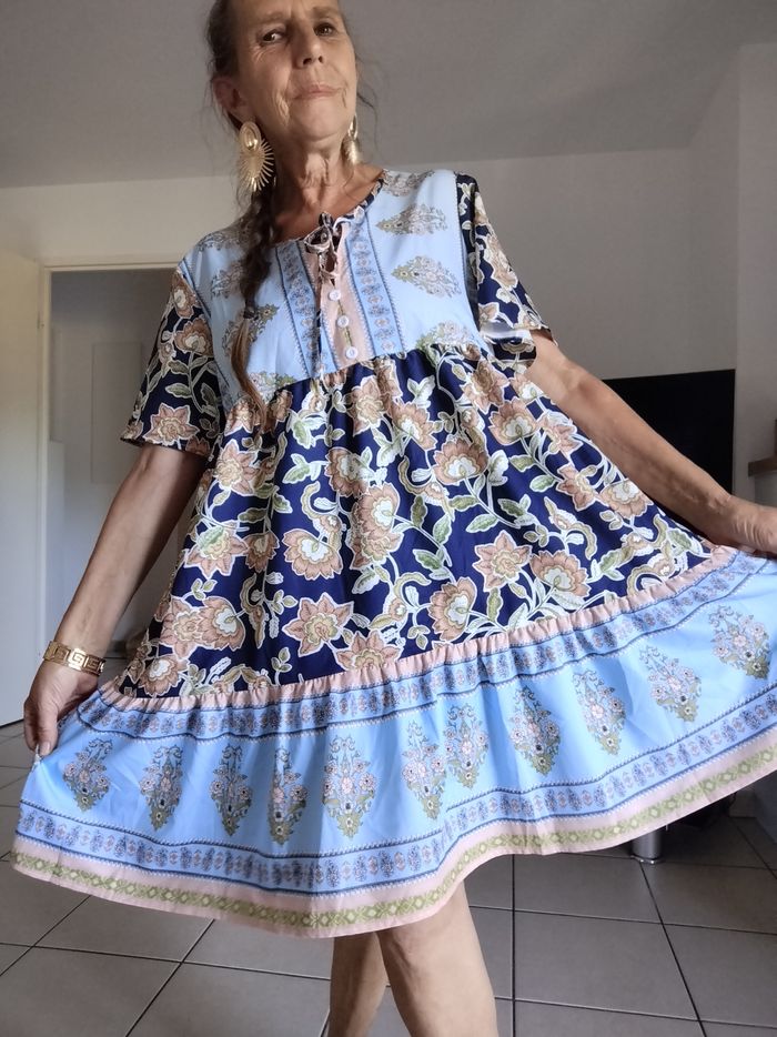 Robe 👗 satiné Bohème Vintage - photo numéro 6