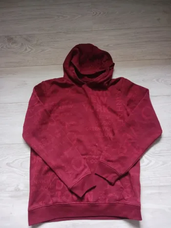 Sweet à capuche 14 ans