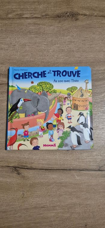 Livre Cherche et Trouve Au zoo