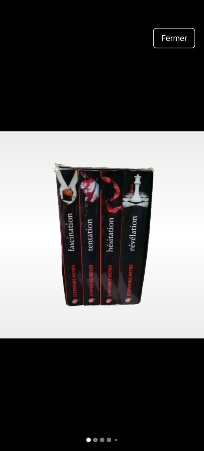 Lot des livres de la saga Twilight