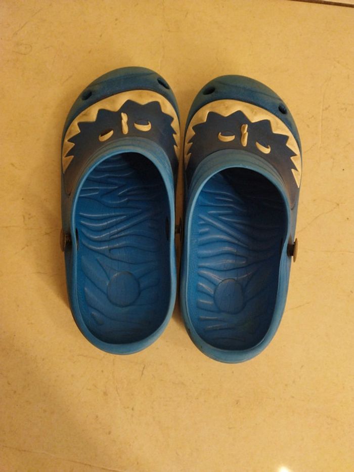 Sabots enfant taille 29 - photo numéro 2