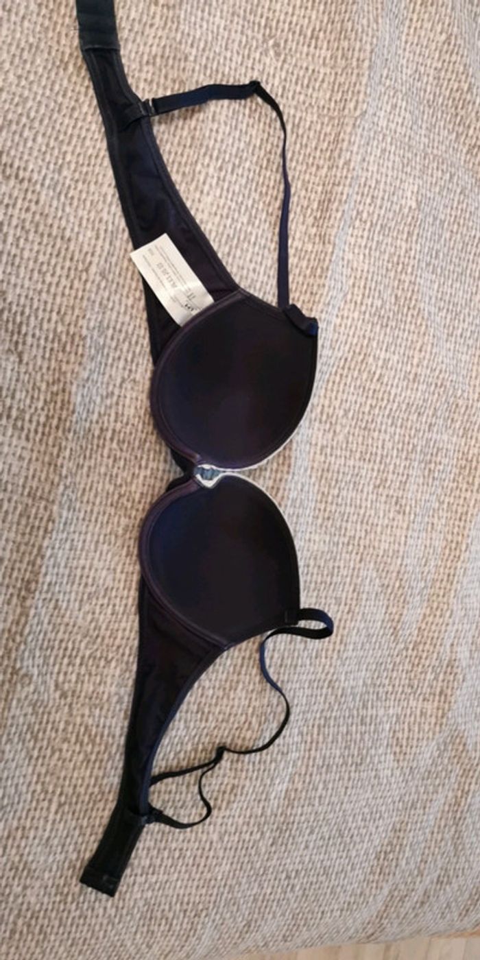 Soutien gorge - photo numéro 3