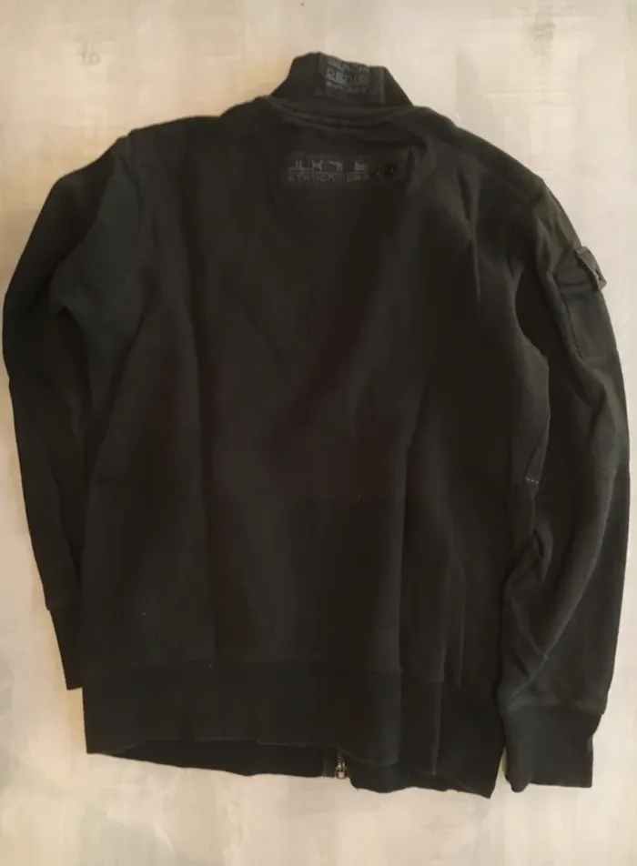 Gilet zippé - photo numéro 2