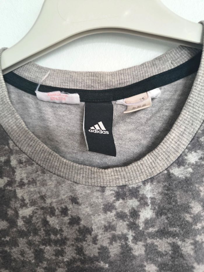 Tee shirt gris moucheté adidas taille S - photo numéro 2