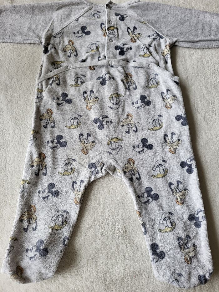 Pyjama 9 mois - photo numéro 3