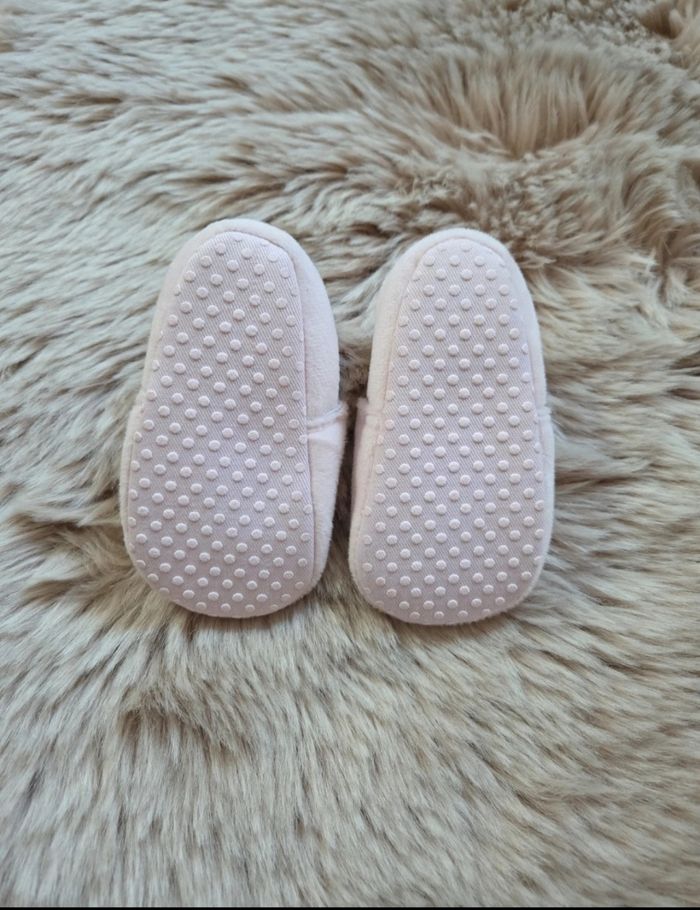 Chaussons - photo numéro 2