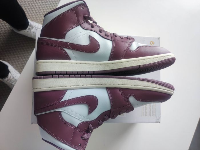 Baskets Nike air Jordan mid - photo numéro 6