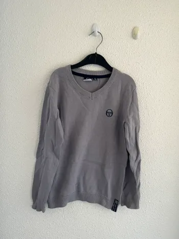 Pull col Sergio Tacchini taille 7/8 ans 💫