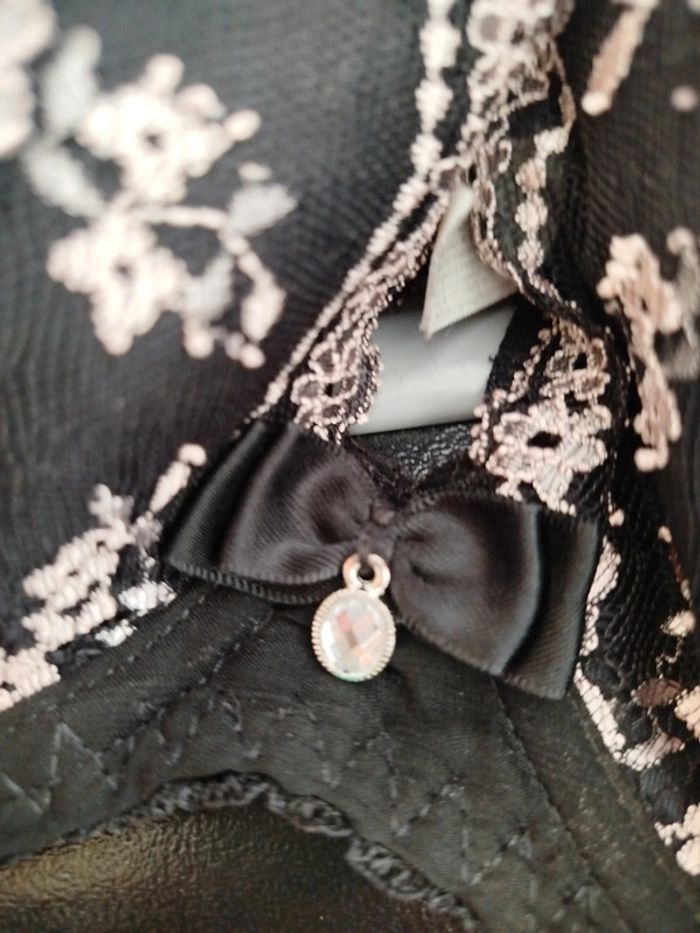 Soutien-gorge  Etam 90 D noir et rose - photo numéro 5