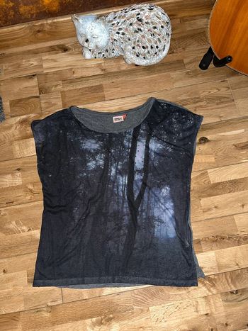 T-shirt only Bon état M