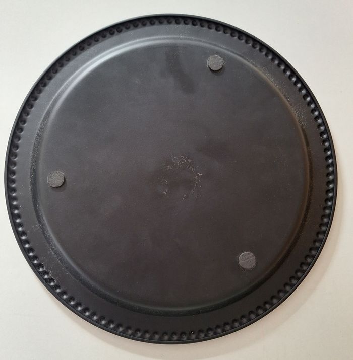 Grand plat en métal couleur noire - photo numéro 2