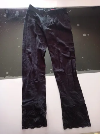 Caleçon legging noir avec dentelle