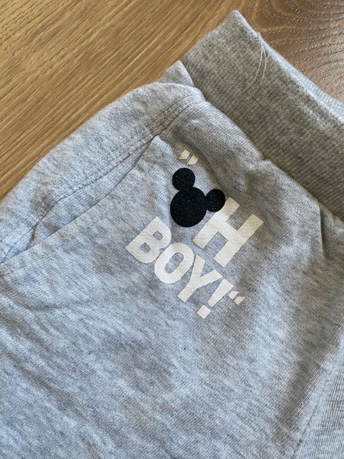 Short gris disney mickey 5 ans - photo numéro 2