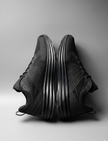 Nike lunar roam taille 43