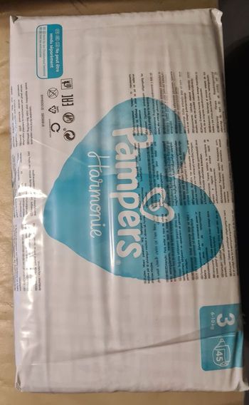 Couches pampers harmonie taille 3