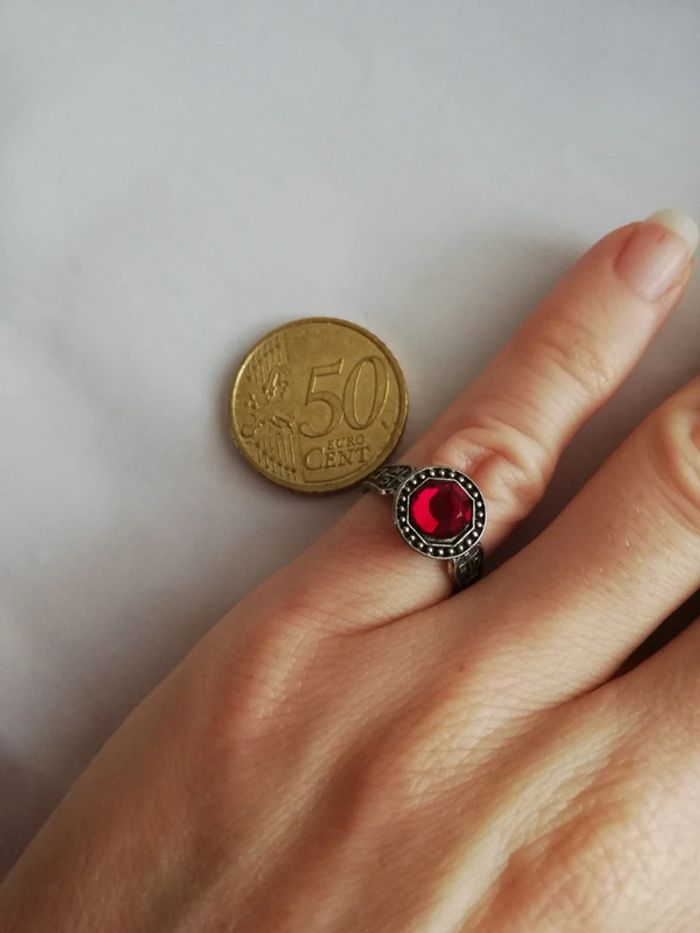 Ravissante petite bague vintage réglable
