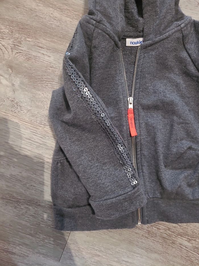 Veste à capuche grise chaude - photo numéro 4