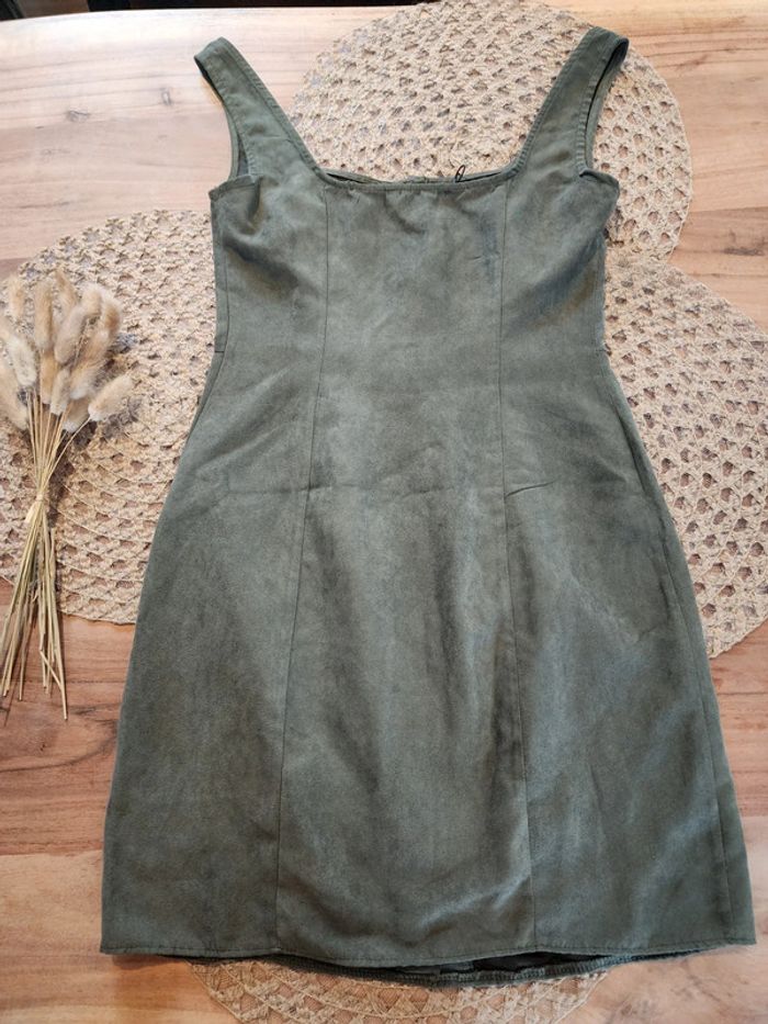 Robe suédine kaki - photo numéro 4