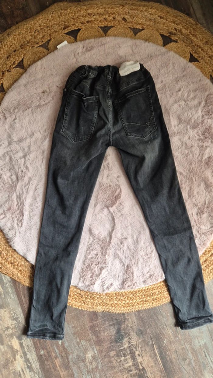 Jeans slim noir style destroyer Zara 🎸 13 / 14 ans - photo numéro 2