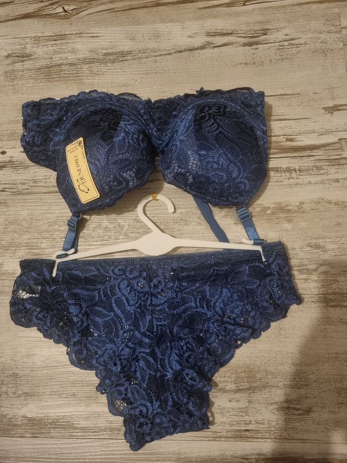 Ensemble sous vetement - photo numéro 2