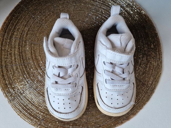 Basket Nike 22 - photo numéro 2