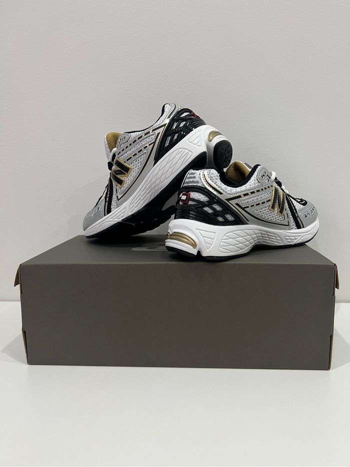 Chaussure New Balance 1906 - photo numéro 5