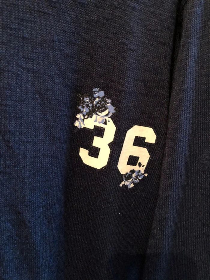 Pull fin H&M taille 10/12 ans en tbe à 5 euros - photo numéro 3