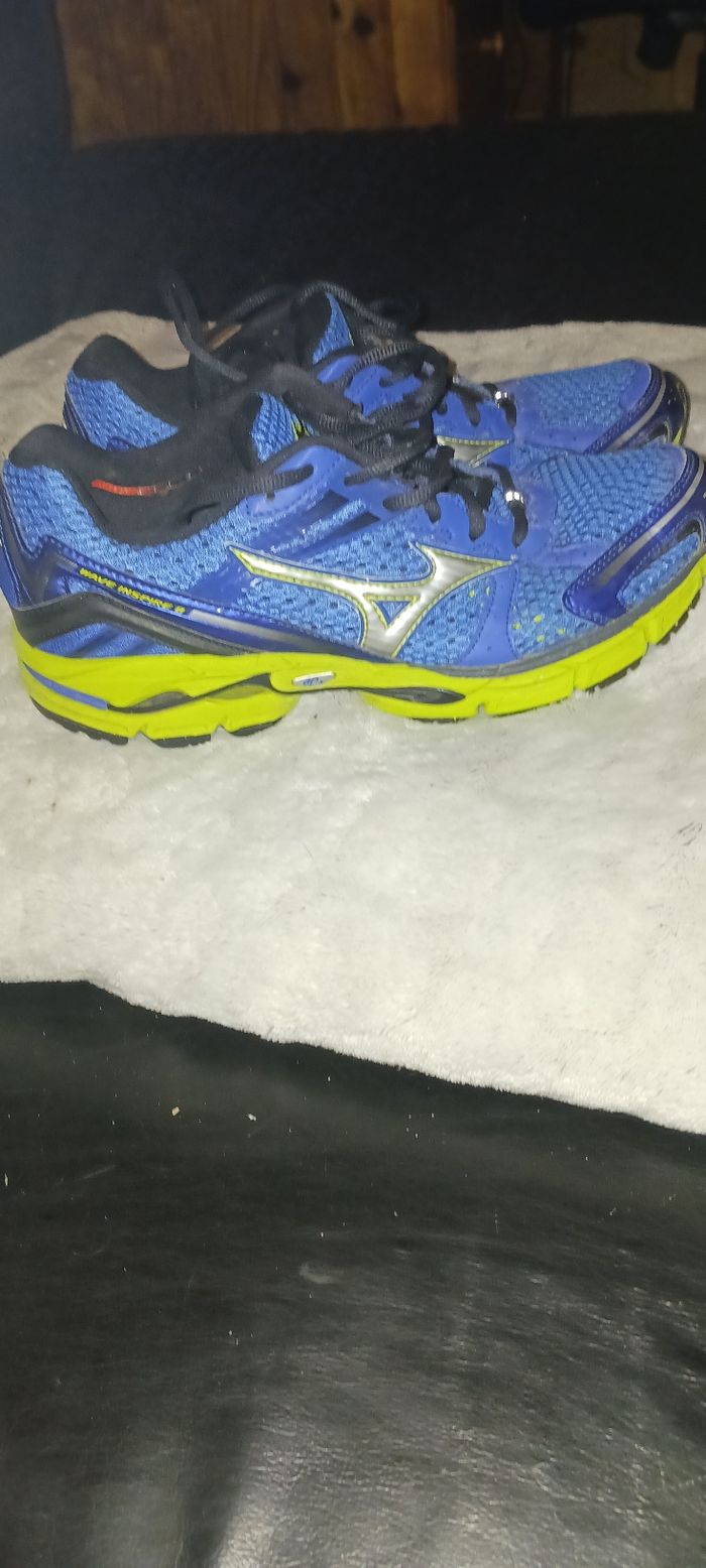 Baskets homme  Mizuno Wave Enigma 3 - Taille 42 - Running / Jogging - photo numéro 4