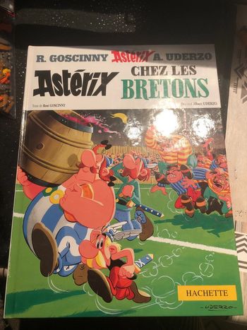 Astérix chez les bretons tome 8