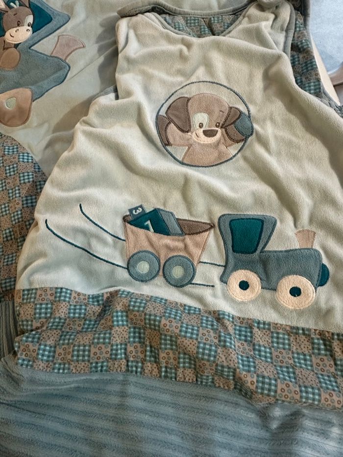 Lot gigoteuse + couverture