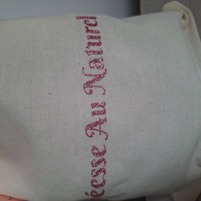 Pochon en coton 20x30cm crème avec inscription en fuchsia pailleté - NEUF - Déesse au Naturel - photo numéro 2