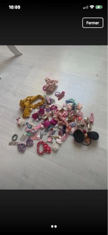 Élastique et barrette 