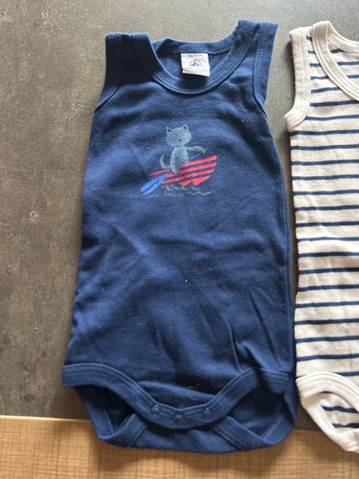 Lot de 3 Bodies manches courtes bébé taille 3 mois petit bateau - photo numéro 2