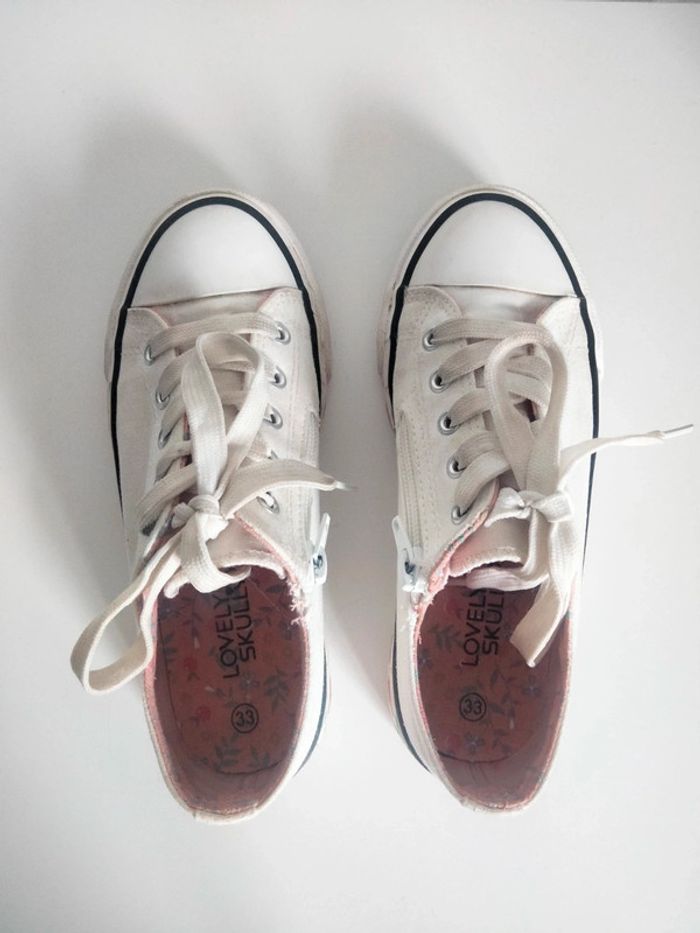 Baskets blanches tissus - lovely skulls - 33 - photo numéro 5